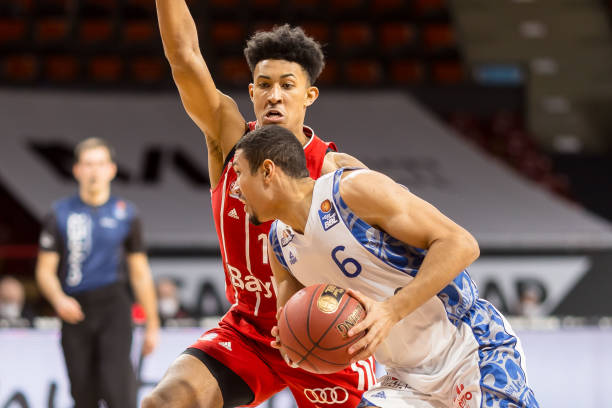 一旦埃利奥 一旦埃利奥