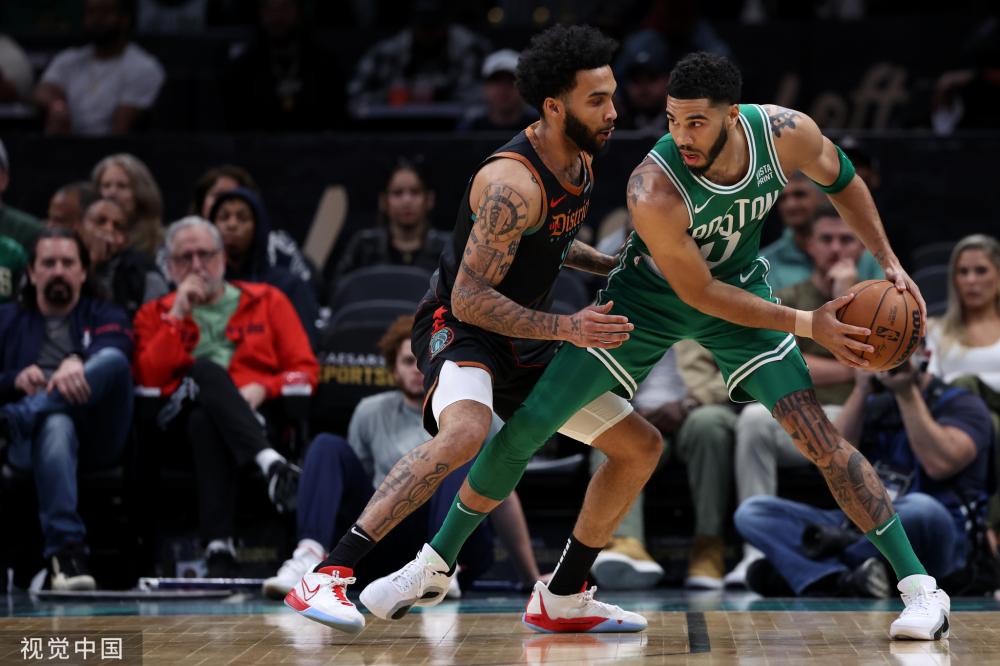 男足面对来 男足面对来