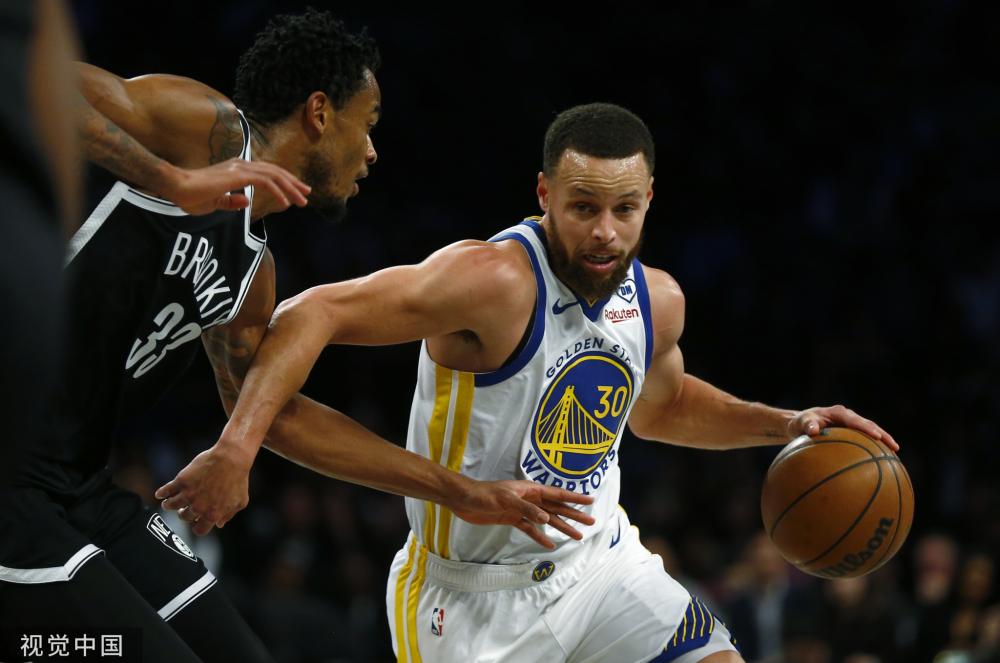 中国男足迎 中国男足迎